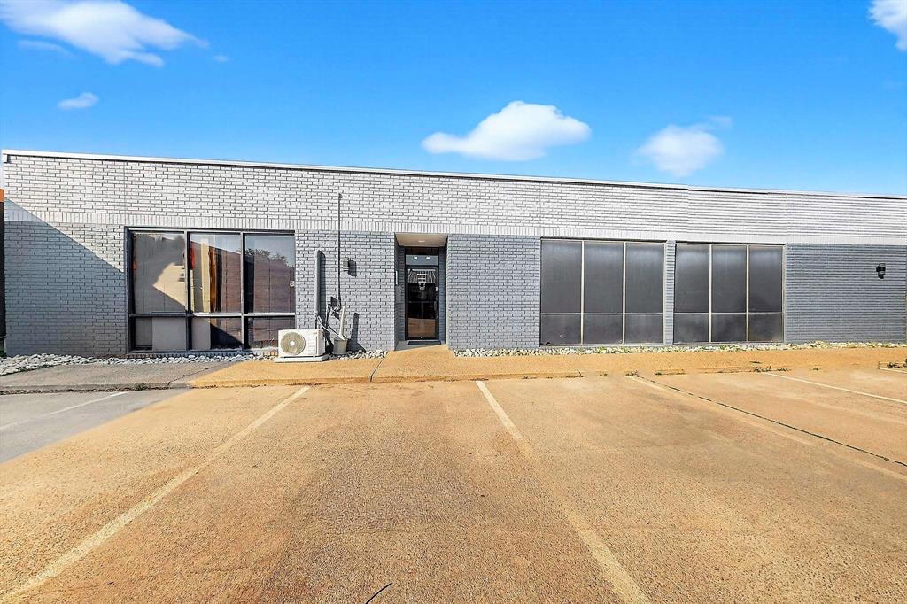 5755 Rufe Snow Drive, North Richland Hills TX 76180 - Photo 4