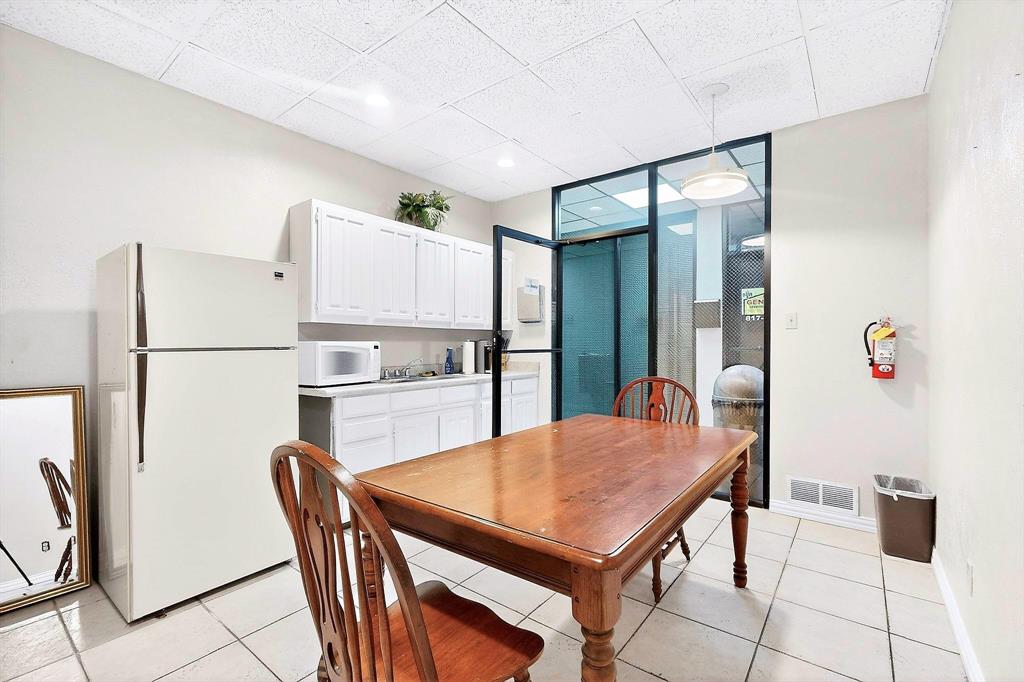 5755 Rufe Snow Drive, North Richland Hills TX 76180 - Photo 5