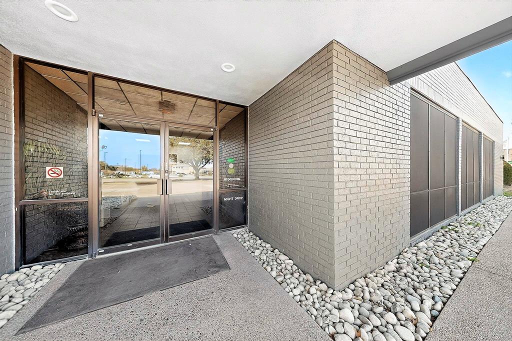 5755 Rufe Snow Drive # 140, North Richland Hills TX 76180