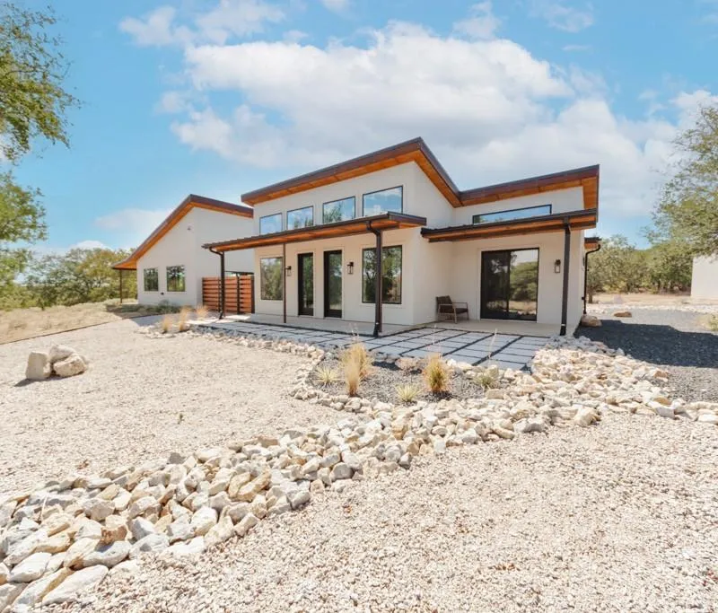 135 Demonbreun Court, Chico TX 76431