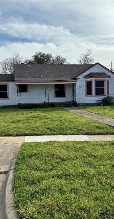 4216 Hampshire Boulevard, Fort Worth TX 76103