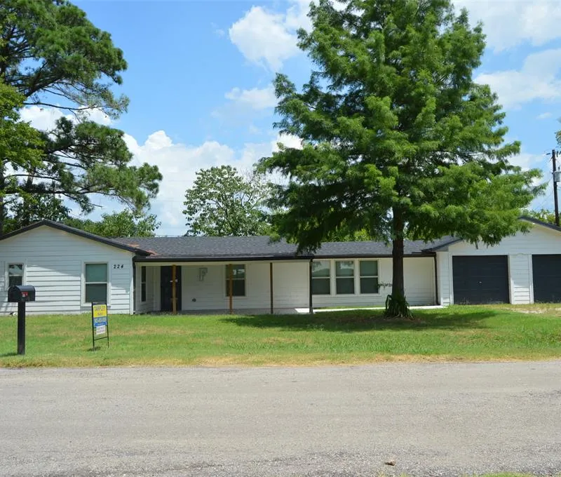 224 Holly Drive, West Tawakoni TX 75474