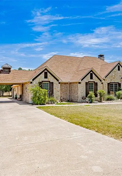 345 Sugartree Circle, Lipan TX 76462 - Photo 4