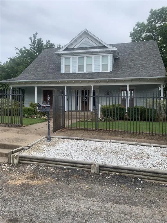 607 2nd Street, Honey Grove TX 75446