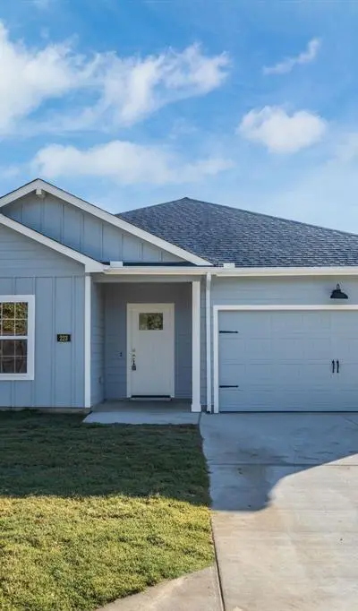 223 Faith Lane, Tioga TX 76271
