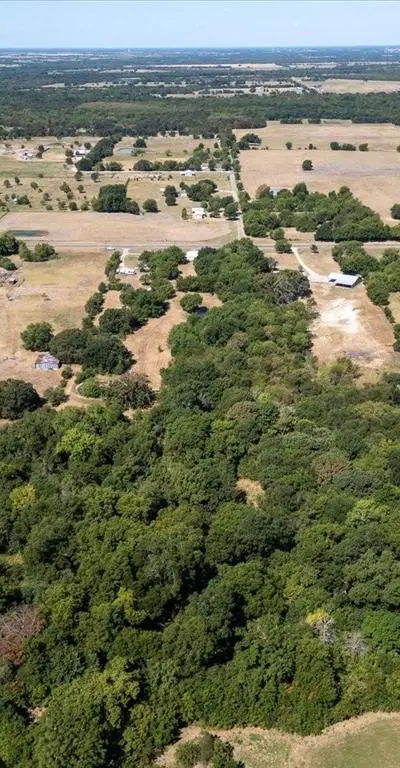 7513 Hwy 34, Wolfe City TX 75496 - Photo 5