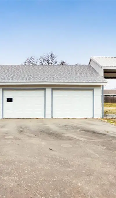 404 N Blanton, Whitewright TX 75491 - Photo 4