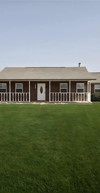 1001 N Atkins Drive, Celeste TX 75423