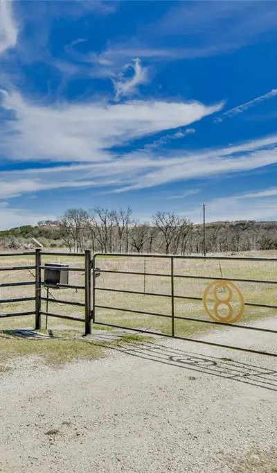 9051 Fm 205, Bluff Dale TX 76433 - Photo 4