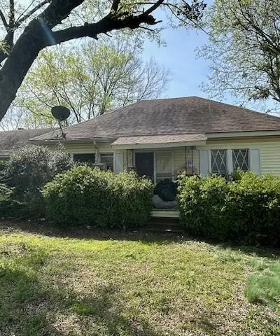 507 W Locust Street, Whitewright TX 75491 - Photo 4