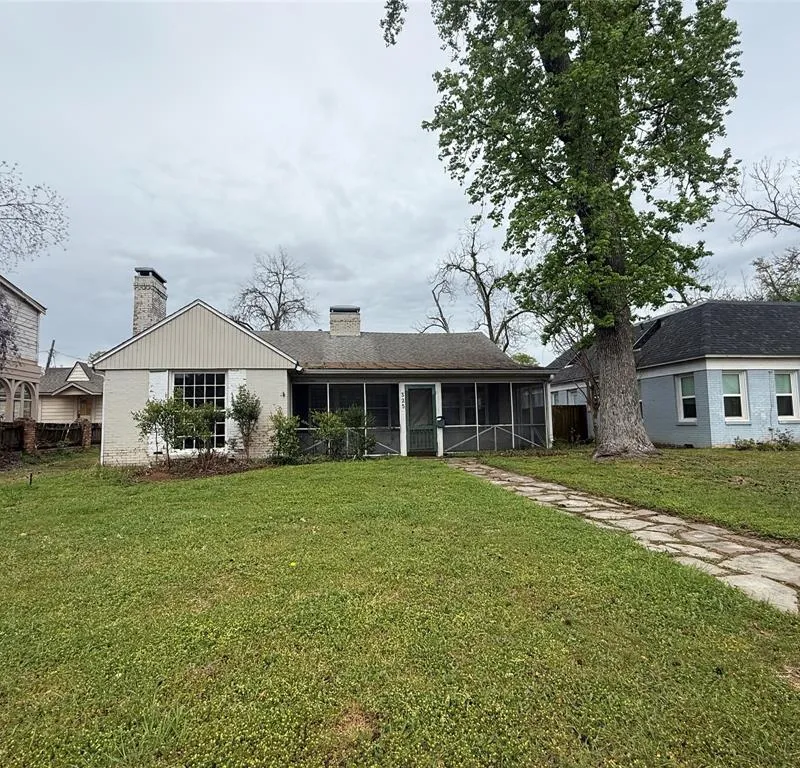 325 W 4th Street, Tyler TX 75701