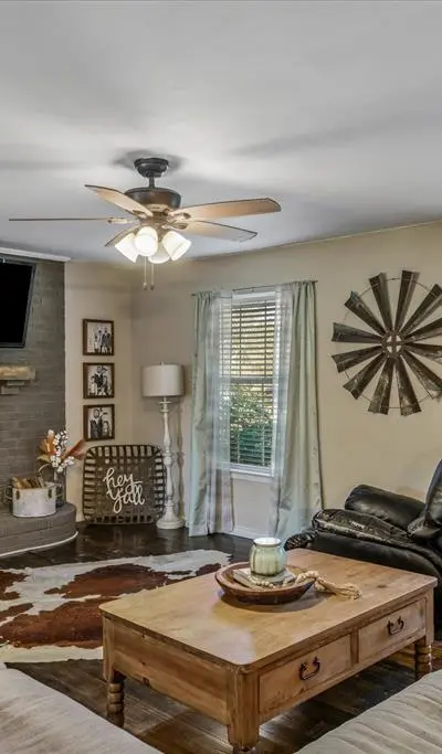 204 Southridge Street, Edgewood TX 75117 - Photo 4