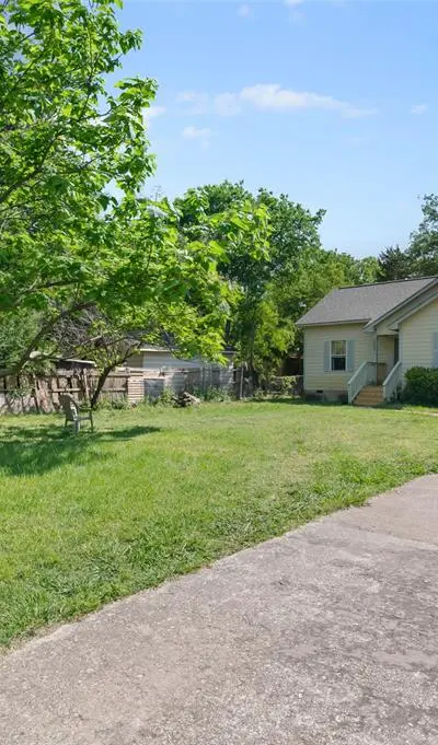 5344 Larimore Lane, Dallas TX 75236