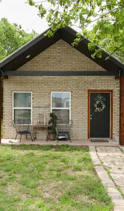 1013 Clay Street, Nocona TX 76255