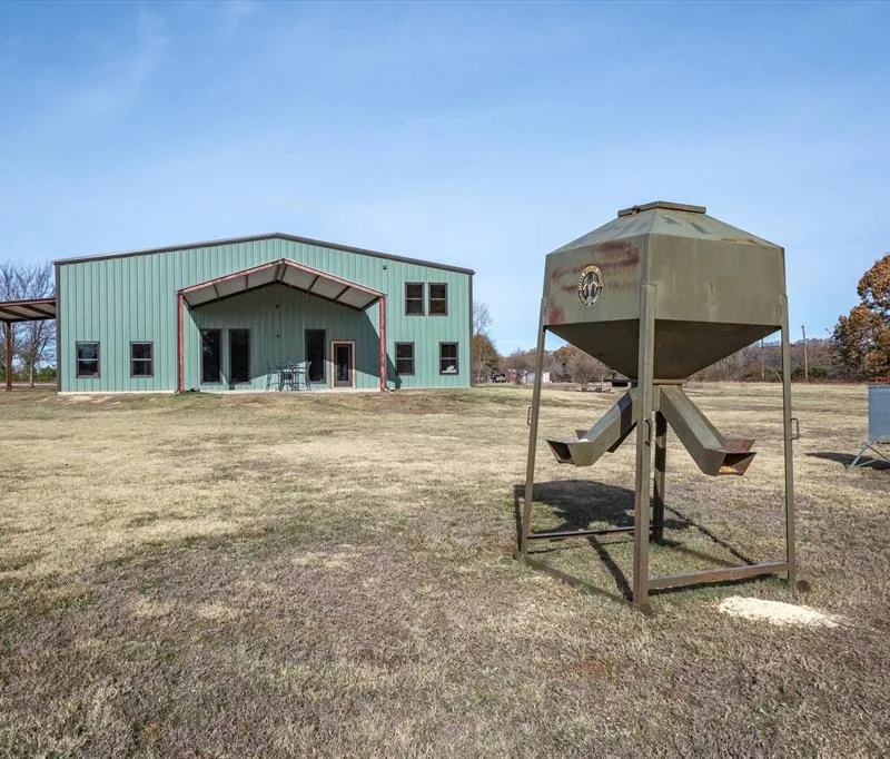 2781 Fm 859, Edgewood TX 75117