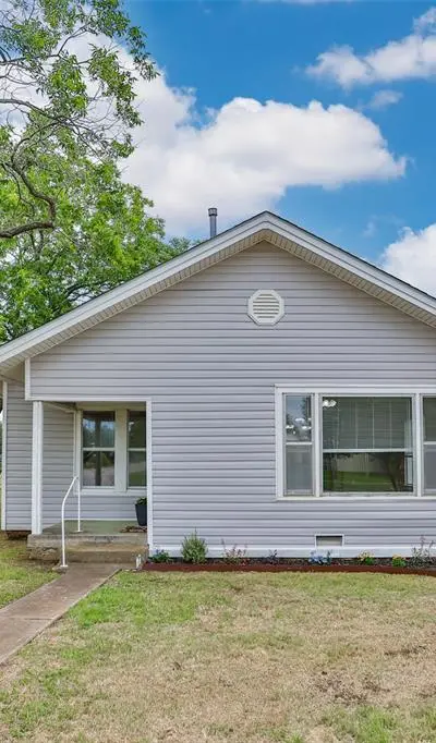 322&410 E Division Street, Muenster TX 76252 - Photo 5
