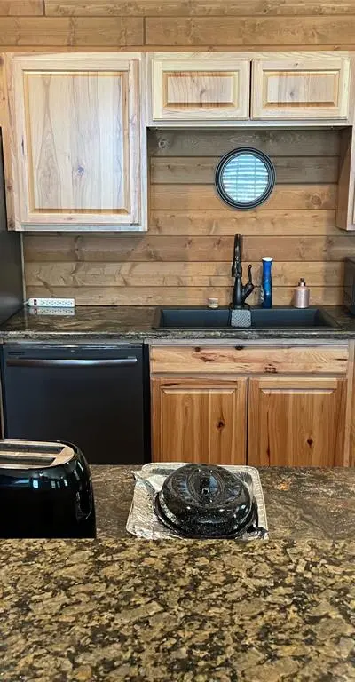 209 E Pine Street, Nocona TX 76255