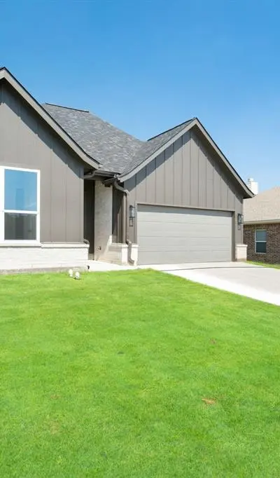 301 Kelcey Court, Trenton TX 75490 - Photo 2