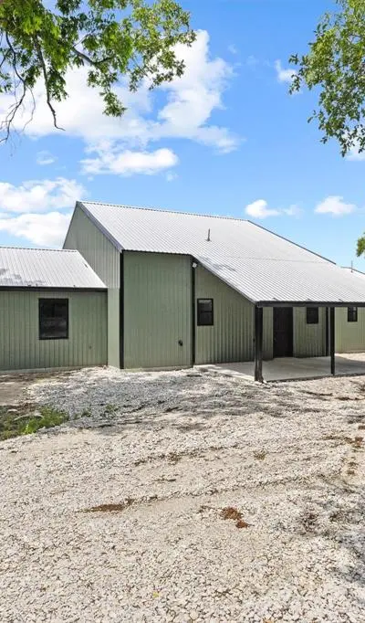 516 County Road 27450, Honey Grove TX 75446