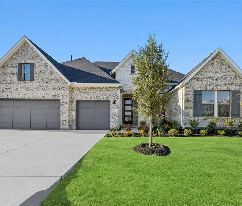 2221 Village Trail, Lakewood Village TX 75068