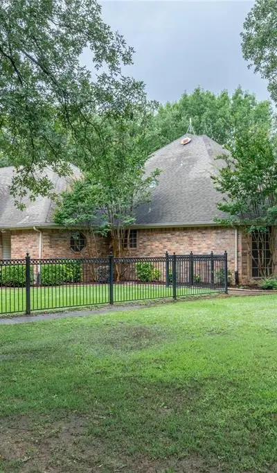 320 Rustic Oaks, Combine TX 75159 - Photo 4