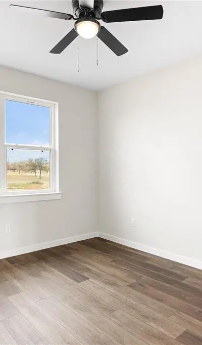 710 Sycamore Street, Hico TX 76457 - Photo 5