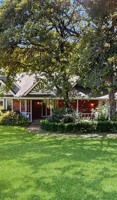 917 Hillside Drive, Copper Canyon TX 75077