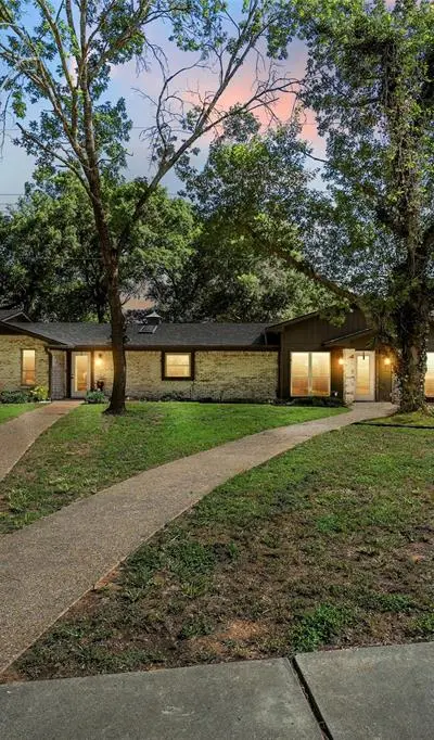 1396 Eagle Canyon Drive, China Spring TX 76633