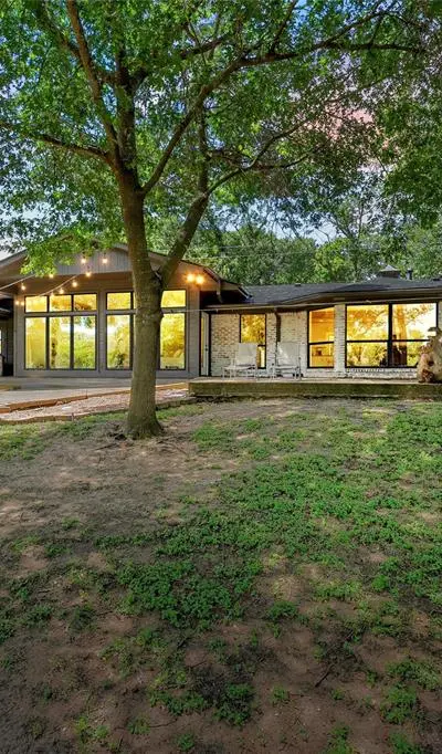1396 Eagle Canyon Drive, China Spring TX 76633 - Photo 3