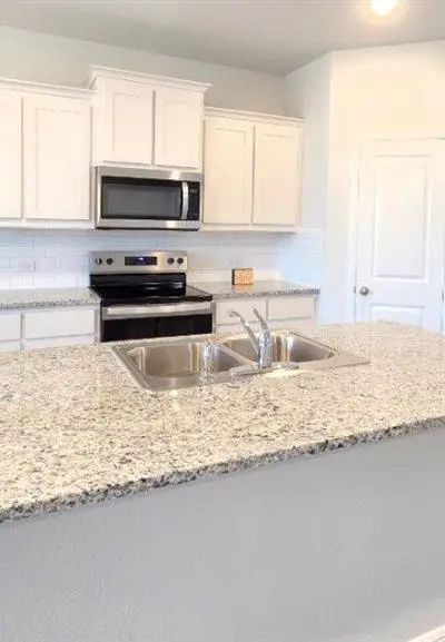 112 TRINITY Street, Grandview TX 76050 - Photo 2