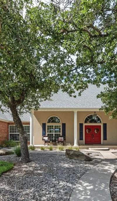 120 Cote D Azur, Chico TX 76431