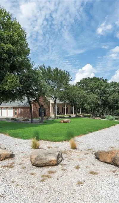 120 Cote D Azur, Chico TX 76431 - Photo 2