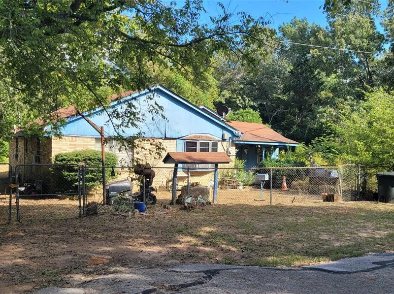 2712 Flint Street, Tyler TX 75701
