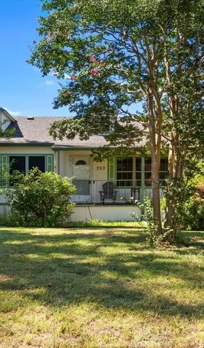705 W Saunders, Trenton TX 75490 - Photo 5