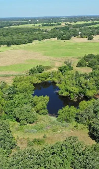 2642 Huddleston, Sunset TX 76270 - Photo 3