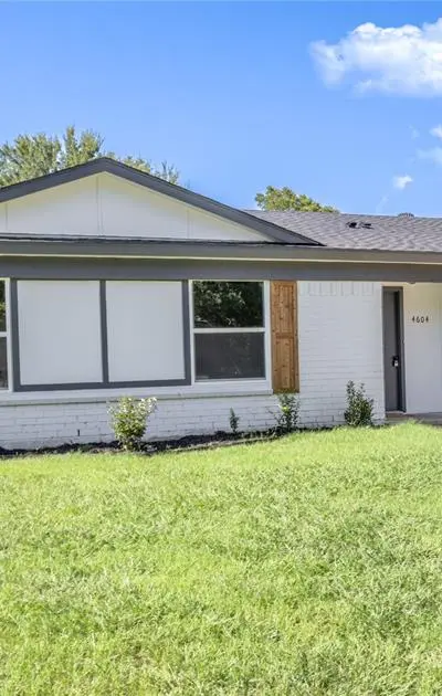4604 Parkwood Drive, Forest Hill TX 76140 - Photo 3