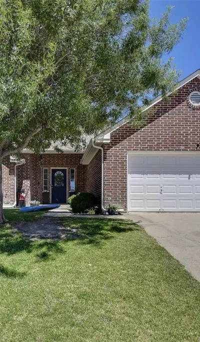 119 Chambers Creek Circle, Maypearl TX 76064