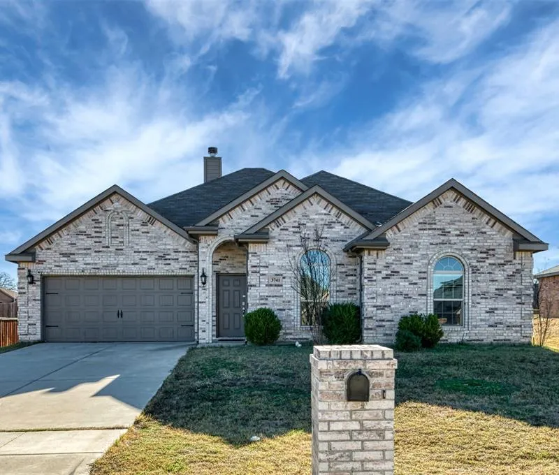 3741 Cecelia Lane, Forest Hill TX 76140