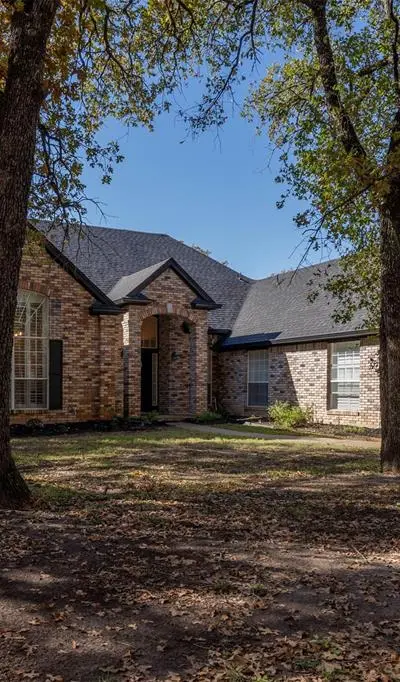 230 River Oaks Drive, Combine TX 75159 - Photo 2