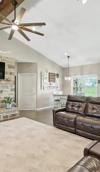 1106 Private Road 425, Whitewright TX 75491 - Photo 2