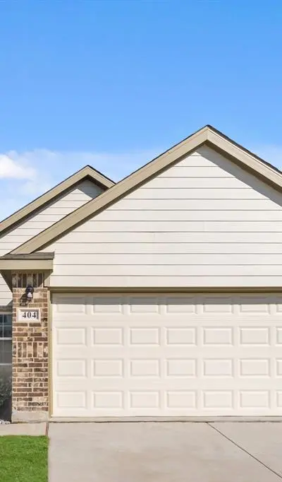 404 Woodhouse Way, Everman TX 76140
