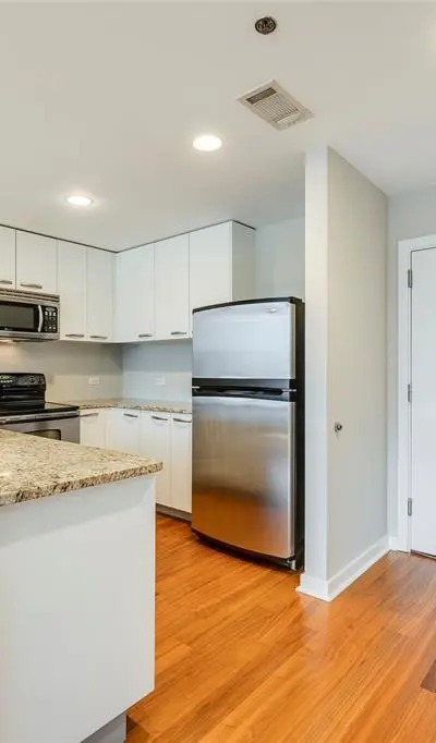 1200 Main Street # 1002, Dallas TX 75202 - Photo 2