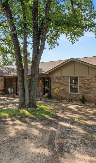 786 Eagle Canyon Drive, China Spring TX 76633 - Photo 3
