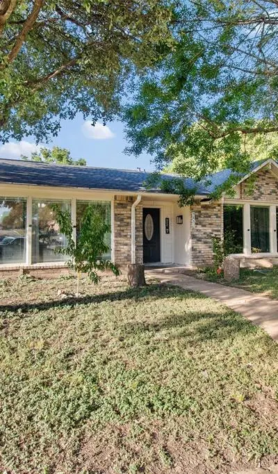 9853 Sophora Circle, Dallas TX 75249 - Photo 2