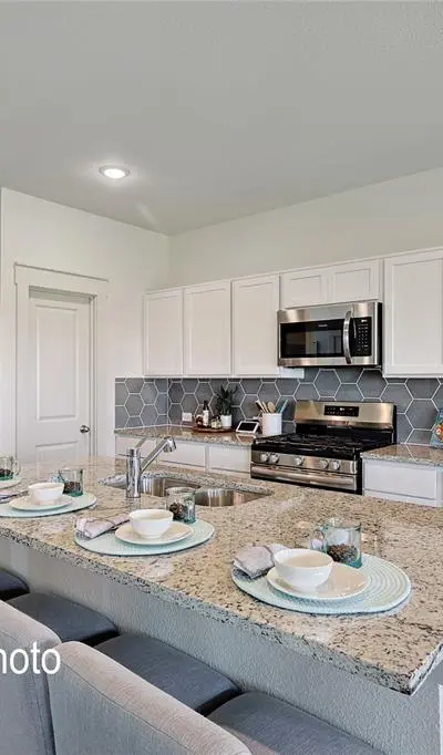 125 John Laurens Drive, Venus TX 76084 - Photo 2