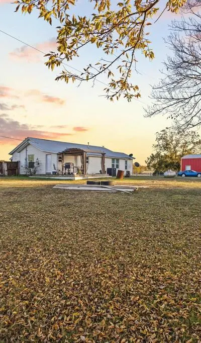 469 Dugan Chapel, Bells TX 75414 - Photo 3