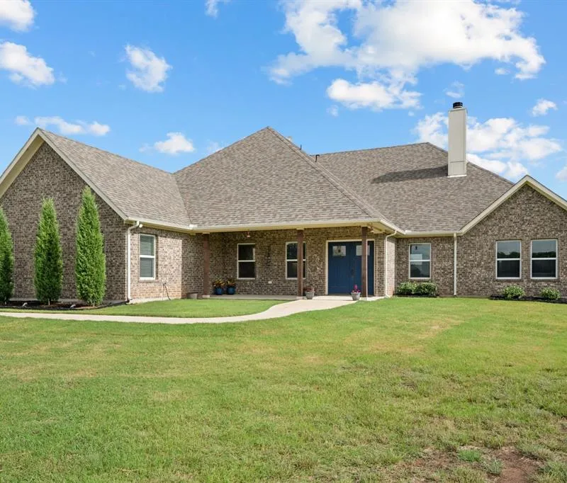 2435 Cobler Road, Collinsville TX 76233
