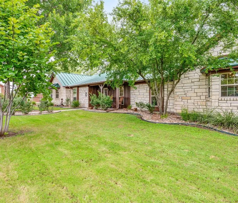 2707 County Road 247, Hico TX 76457