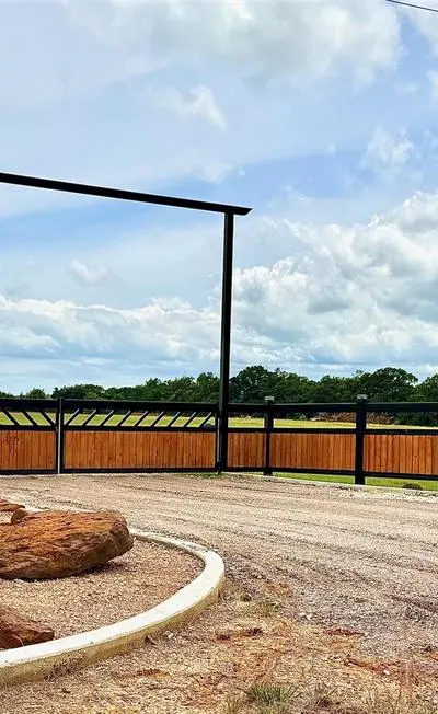 8690 E FM 922 Highway, Valley View TX 76272 - Photo 4