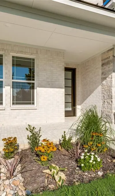 99 Kay Lane, Westworth Village TX 76114 - Photo 3
